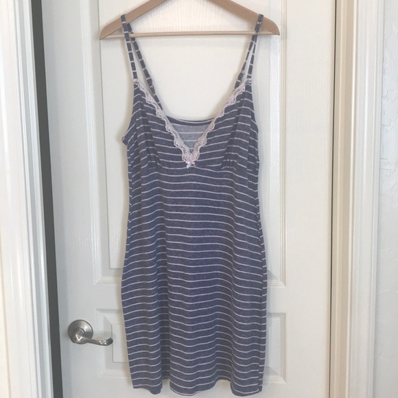 Laura Ashley Other - Super Soft Stretch Laura Ashley Night Slip Size XL